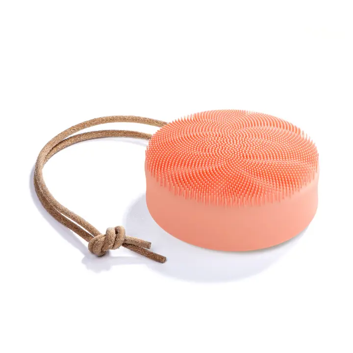 FOREO LUNA 4 body cepillo de cuerpo | Cuidado de toda la piel | Exfoliante para cuerpo | Mejora la absorción de las lociones | Herramienta de drenaje linfático premium | 100% impermeable | Carga USB - 1