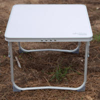 Mesa baja plegable aluminio AKTIVE, 40x40x30 cm, color malva, estructura ligera con tablero mdf, topes antivuelco, compacta y estable, soporta 20 kg, ideal camping, playa, picnic, terraza, fácil transporte, diseño cuadrado, estilo minimalista - details 6