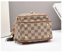 Mochila Vintage a Cuadros Para Mujer Estilo Girly Con Contraste De Hombros Mochila Redonda De Moda Cruzbody Sencilla Con Costuras Material PVC - details 15