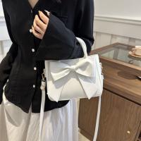 Bolso De Hombro Para Mujer De Cuero PU Sólido Bolso De Mochila Casual Para Comunicación Diaria Bolso De Correa Con Lazo Trendy - details 16