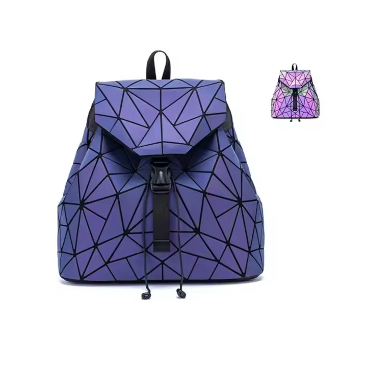 Mochila de Viaje Mujer Antirrobo Holográfica - 1