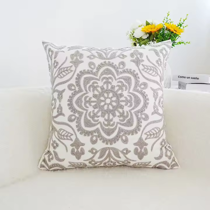 Funda De Cojín Decorativa Bordada Geométrica 45x45cm Estilo Mandala Floral Para El Hogar Materiales 100% Poliéster - 1