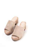 Lyla Wang Sandalias mujer mules con tacón alto y plataforma efecto madera con tachas y plantilla acolchada - details 32