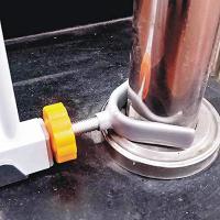 Adaptador De Seguridad Para Bebés Y Mascotas Instalación Fácil Tornillo Y Tapa De Seguridad Para Paredes De Escaleras Y Puertas Material De Acero - details 3