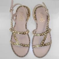 EXE_ SANDALIA PLANA METALIZADA ORO CON TACHAS ORO - details 1