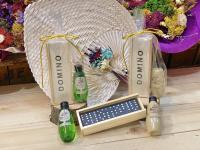 Pack de 10 miniaturas de bebida con estuche de dominó en bolsa de regalo con lazo - Regalos originales para invitados de bodas, cumpleaños, bautizos, comuniones - details 6