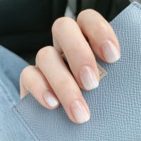 Uñas Postizas Brillantes Cortas En Rosa Estilo Francés Gradient 24 Piezas Uñas Artificiales Reutilizables Para Manicura Falsa - details 3