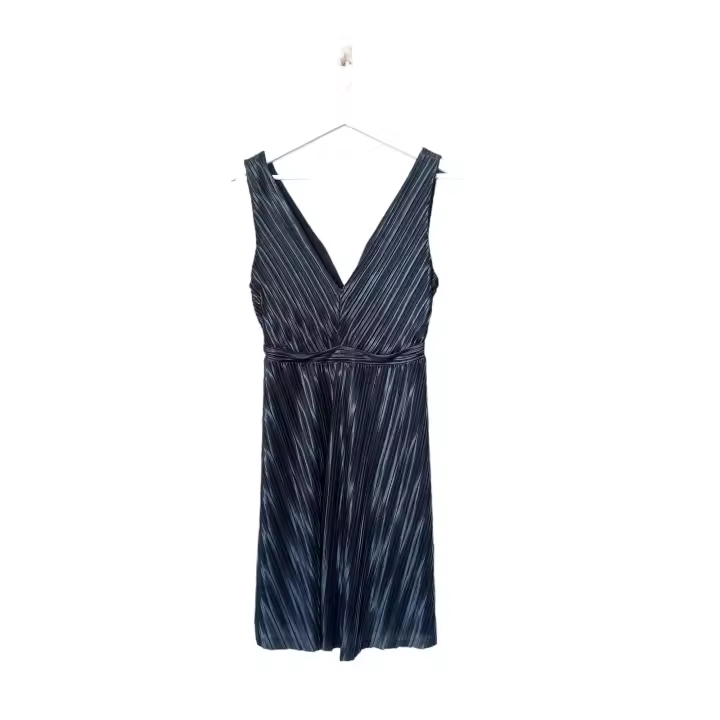 Rinascimento vestido  para mujer ,cuello en V talla S - 1