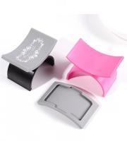 Almohadilla De Uñas En Forma De U De Silicona 1pc Soporte Para Mano Desmontable Para Salon De Uñas Herramientas De Mano - details 1