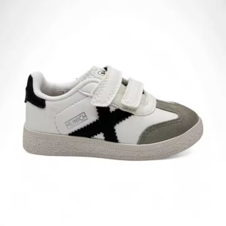 Zapatillas marca Munich para infantil en color blanco - 1