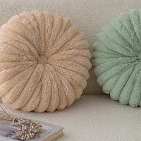 Almohada redonda de calabaza con diseño de conejo de imitación de rayas teñidas, hecha a mano, con ruedas, para sofá o cama. - details 4