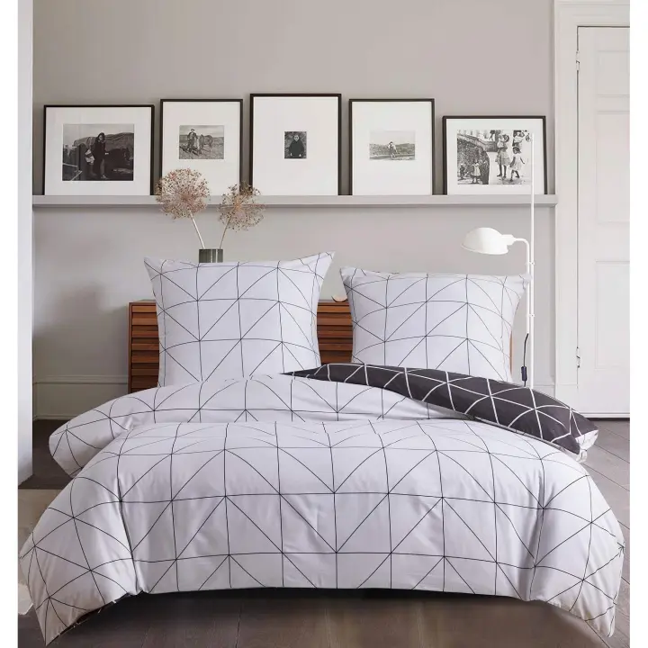 Juego de ropa de Cama reversible con Cuadros geométricos en Blanco, Negro y Gris de 135x200 cm - 1