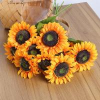 1/3/5Pcs Bouquet De Flores Artificiales De Girasol Para Decoración De Hogar Fiesta De Boda Regalo De Día De La Madre Ornamento De Jardín Material Seda - details 6