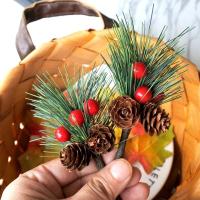 10Pcs Conos De Pino Y Ramas De Pino Con Berros Rojos Artificiales Para Adornos De Navidad Arbol De Navidad Guirnalda DIY Regalos Decorativos - details 0