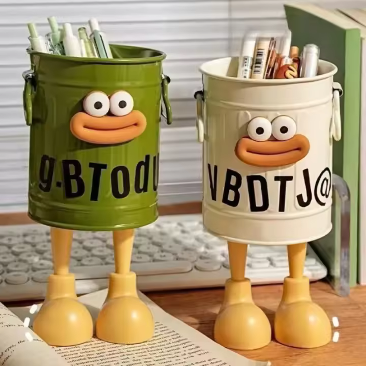 Porta Bolígrafos De Dibujos Animados 1 Pieza Almacenamiento Simple Para Escritorio De Oficina Y Estudio Con Pegatinas Al Azar - 1