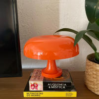 Lámpara De Mesa Clásica En Forma De Hongos Para Dormitorio Diseñadora Danesa Lámpara De Noche Decorativa En Color Naranja Estilo Bauhaus Moderno - details 7