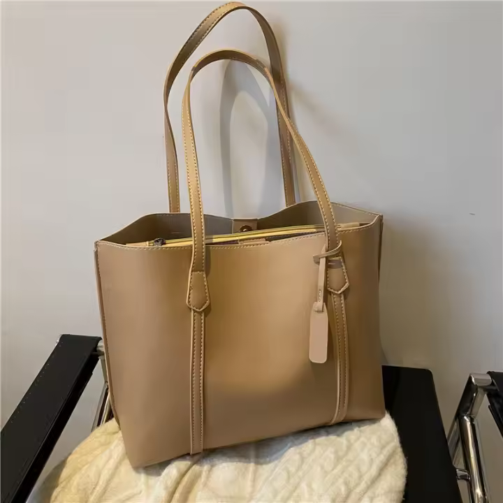 Bolso De Hombro Versátil De Cuero Suave Negro Minimalista Gran Capacidad Bolso De Tote Casual Para Mujer Estilo Inglés - 1