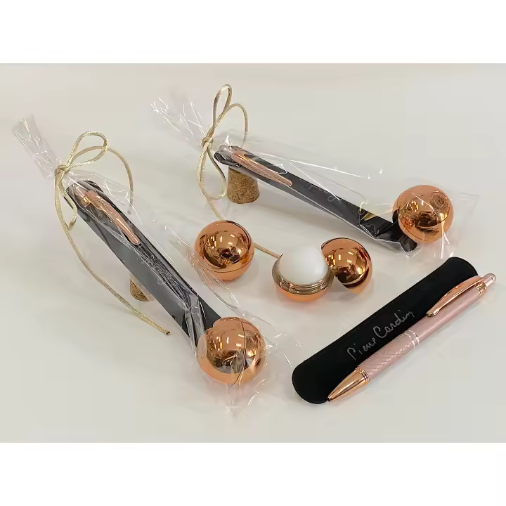 Lote de 10/20 unidades Bolígrafo Pierre Cardín y bálsamo de labios en bolsa de regalo - Regalos para invitadas de boda, bautizos, cumpleaños, comuniones y despedidas de soltera - 1