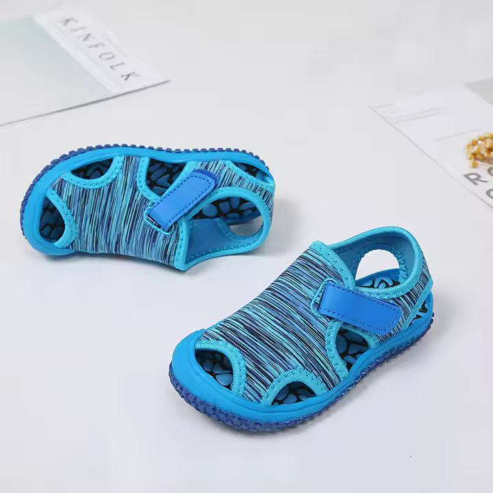 Sandalias de playa antideslizantes para niños y niñas, zapatos de fondo suave, deportes acuáticos al aire libre, Verano - 1