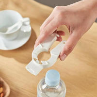 Abre-Capsulas Multifuncional Portátil Para Mujeres Con Mano Débil Herramienta De Cocina Para Desatar Botellas De Agua - details 2