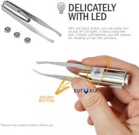 Pinzas con luz LED. Herramienta para depilar cejas y pestañas. Depila y recorta los vellos no deseados. Ilumina las zonas oscuras con luz brillante para una mayor precisión. Acero inoxidable. - details 1