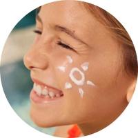 ISDIN FusionWater Magic Pediatrics SPF 50 50 ml - Protector Solar Alta Protección UVB/UVA, Fórmula Acuosa con Tolerancia Óptima para Piel de Bebés y Niños - details 1