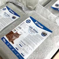 Arena para gatos de bentonita natural 10kg, aglomerante y ultra absorbente, que controla eficazmente los malos olores. Su textura suave y libre de polvo asegura un ambiente limpio y fresco, proporcionando una higiene diaria óptima para tu gato. - details 1