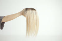 Extensiones De Cabello Humano Remi Ombre Rubio Para Mujeres Tope Con Flequillo Base De Seda Clip in Extensión De Cabello Para Mujeres Con Poco Cabello - details 3