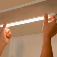 Tira De Luz Inteligente LED Magnética Con Sensor De Movimiento Autoadhesiva Para Armario De Vino Y Gabinete Luz Subyacente Controlable Por Movimiento - details 10