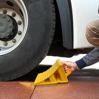 Bloque De Rueda Para Remolques De Coche Antideslizante Con Manijas Almohadilla De Parqueo Para Camiones Y Vehículos Bloque De Alineación De Ruedas - details 2