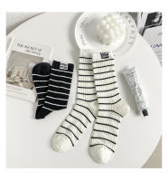 Calcetines De Moda Coreana Harajuku Para Hombres Y Mujeres Calcetines De Algodón Transpirable De Medio Tamaño Estilo Hip Hop Skateboard Con Rayas Color Sólido - details 2