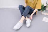 Zapatos Blancos Pequeños Para Mujer 2023 Otoño Bordados De Rosa Suela Gruesa Cuero Casual Estudiantes Zapatos Plataforma - details 19