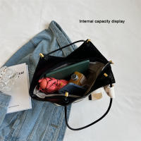 Bolso De Hombre Para Mujer Diseño Moda Nueva Línea Tote De PU Con Cierres De Cremallera Y Dos Manijas Estilo Casual - details 21