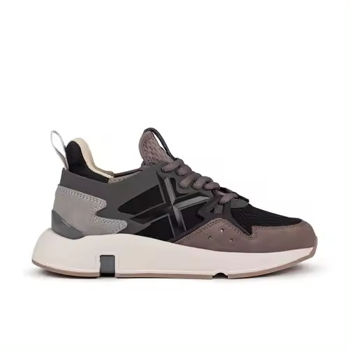Munich Clik woman 4172082 - 1