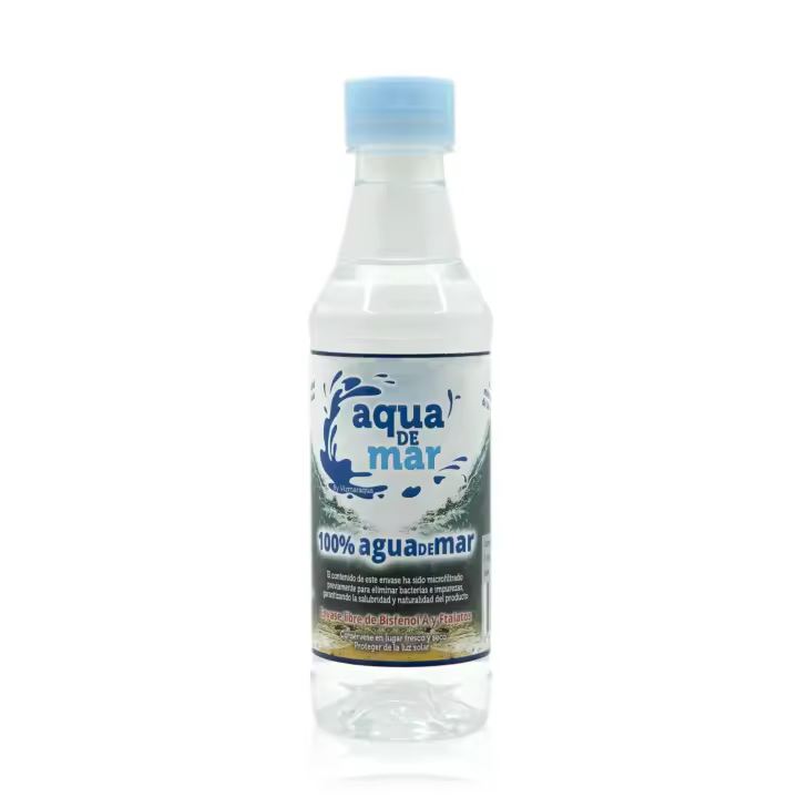 AQUA DE MAR BY VIZMARAQUA Agua de Mar hipertónica -Formatos pequeños - 250 ml o 500 ml - Envase de Plástico Libre de Bisfenol A y Ftalatos - Múltiples beneficios - Captada en el Parque Natural Cabo de Gata (Almería) - Sal Natural - Aqua de Mar - 1