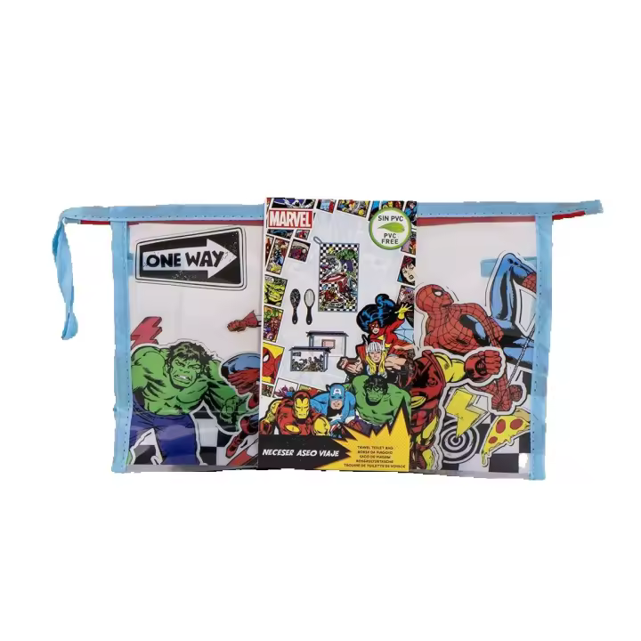 Neceser Aseo Avengers de Viaje Accesorios, Con Cepillo y Toalla, 23 x 15 x 8 cm, Cerdá - Kiglam - 1