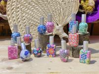 Lote de 20 perfumadores atomizadores de cristal recubiertos de pasta de fimo redondos ovalados y rectangulares para detalles de invitadas de boda comuniones bautizos aniversarios - details 0