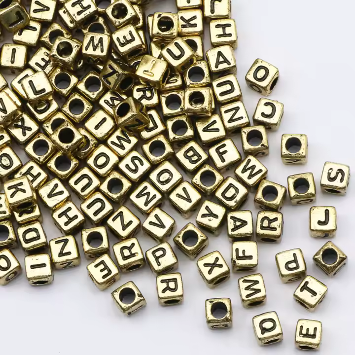 100pcs Cuentas De Letras Cuadradas 6mm Negro Y Oro Aleación De Acrílico Para Manualidades Y Creación De Joyas DIY - 1