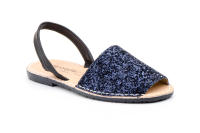 6700 multitud de colores Hecho en España Menorquinas Mujer Piel u tejidos  Numeración: 35-41 Marca: Menorquinas Menorquinas de mujer Material piel y trjidos. Material interior de piel flor Suela de goma es la sandalia estrella del verano super comoda - details 10