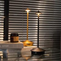 Lámpara De Mesa Recargable LED Sin Cable Nórdica De Lujo Para Dormitorio Restaurante Luz Nocturna Romántica Con Toque - details 6