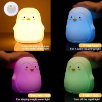 Lámpara Nocturna De Pinguino Lindo En Silicona Toque Multicolor LED Recargable USB Protección Para Los Ojos Para El Hogar Y Jardín - details 4