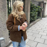 Chaqueta De Cuero Seda Vintage Para Mujer ZBZA Marrón Cuello Redondo Manga Larga Con Bolsillos Cierre Simple Estilo Casual Otoño Invierno - details 9