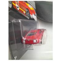 Toyota 2000 GT rojo Hot Wheels Vintage Racing Club a escala 1/64 Mattel - details 2