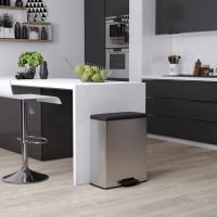 Curver Papelera de Pedal Plateado Cubo Basura Cocina Oficina Salón Garaje Capacidad 65 L, 50 L - details 0