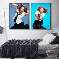 Póster Self-adhesivo De Cantante Pop Rock Avril Lavigne Moda Para Decoración De Pared De Café Barra Habitación Material Papel Impermeable Estilo Moderno - details 3