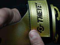 THEYET Calleras Premium AURUM ARMOR para Cross Training sin Agujeros Unisex  Previenen Ampollas y Desgarros  Capa Carbon de Primera Gama  Grips Protección para Manos en Agarres Crossfit Dominadas Pesas Barra Fitness Calistenia Gym Halterofilia (Par) - details 2