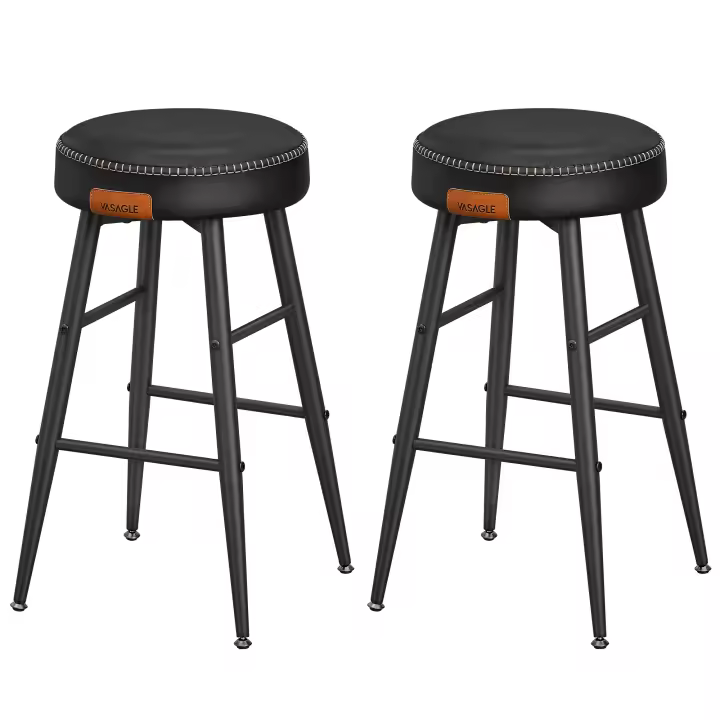VASAGLE EKHO Colección - Juego de 2 Taburetes de Bar, Taburete Cocina, Taburete Desayuno, Cuero Sintético con Costuras, Moderno Siglo Medio, 63 cm Alto, Silla Comedor, Fácil Montaje, Negro Tinta/Verde Bosque/Marrón Caramelo - 1