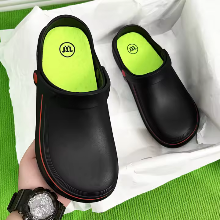 Sandalias Para Hombre Impermeables Antideslizantes Y Resistente Al Aceite Zapatos De Cocina Cómodos Clogs Para Jardín Adecuados Para Trabajar Al Aire Libre Pesca - 1