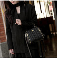Bolso Bandolera Pequeño De Estilo Fragante Gran Capacidad Versátil Para Mujeres Bolso De Cesta De Moda Con Decoración De Diamantes - details 11