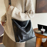 Bolso De Hombro Para Mujer Vintage De Color Sólido Moda Con Correa Ancha Y Gran Capacidad Bolso Cruzado De Estilo Buceo - details 16